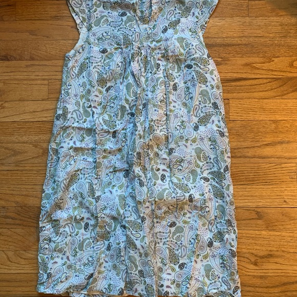 Ethic Dress - Picture 1 of 2